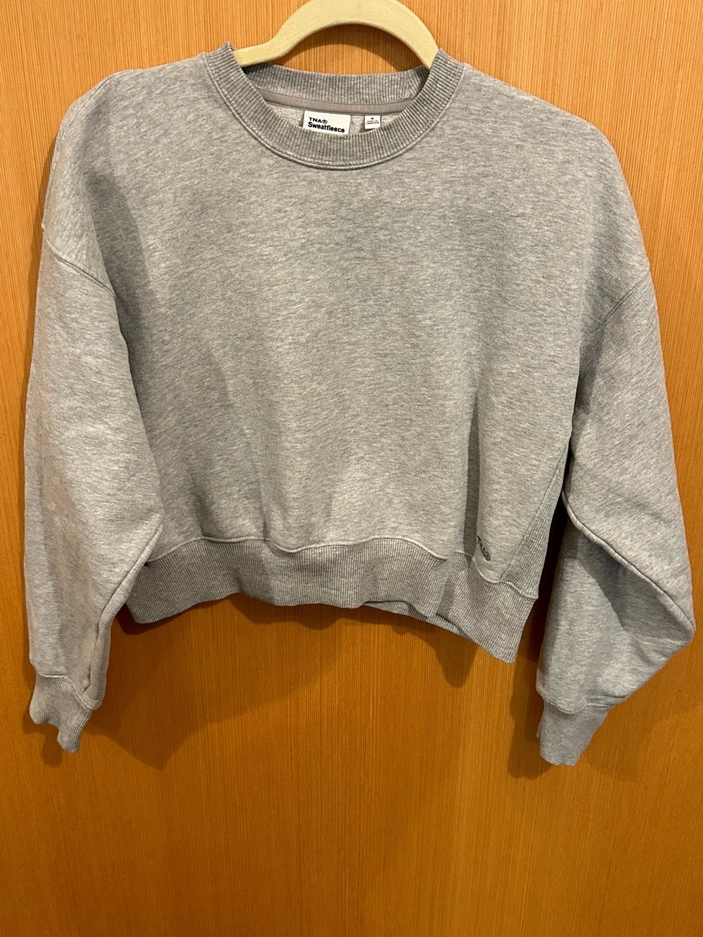 Aritzia TNA Cozy Sweatfleece Perfect Crew Crop Sweatshirt | Size S